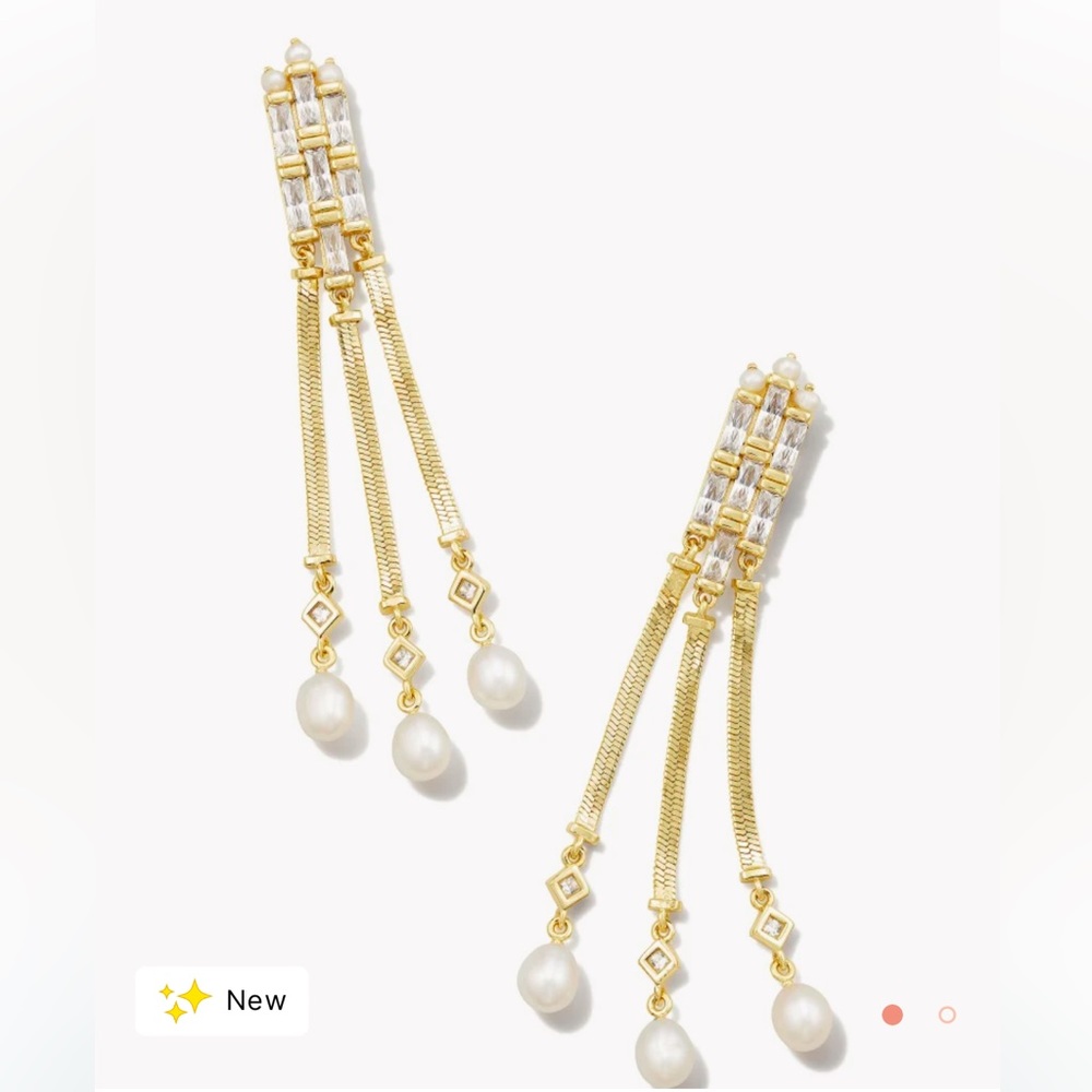 Kendra Scott Gracie Gold Linear Earrings in White Mix
NWT